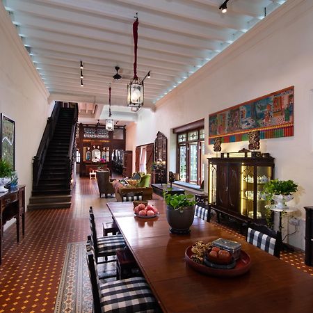 Muntri Mews Hotel George Town Exterior photo
