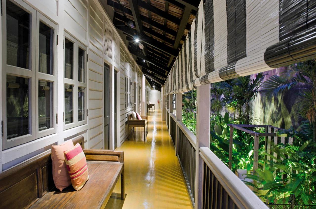Muntri Mews Hotel George Town Exterior photo