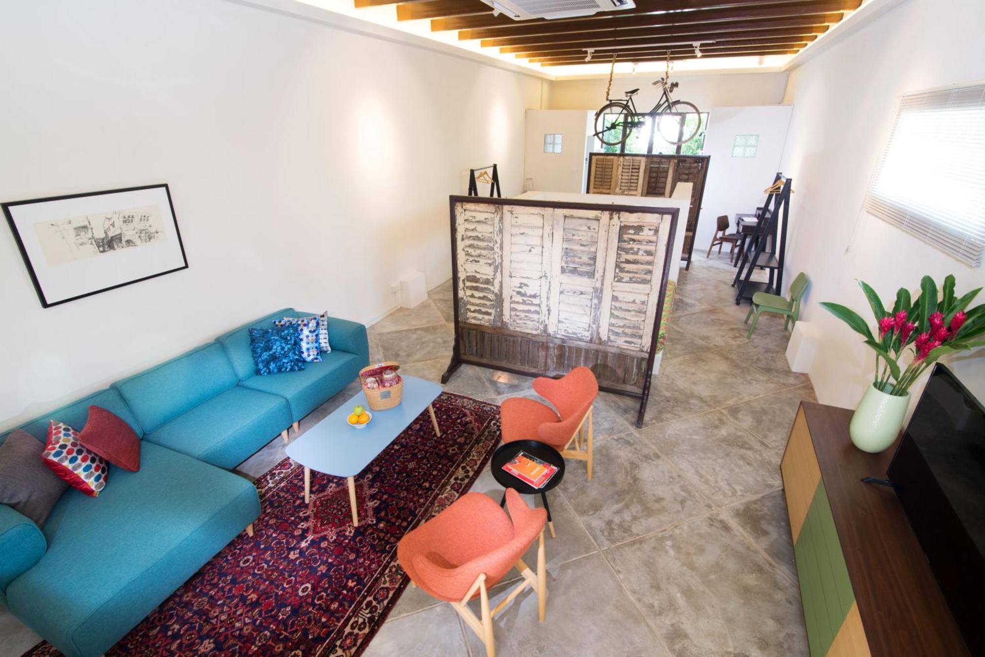 Muntri Mews Hotel George Town Exterior photo